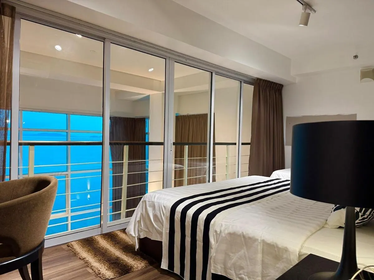 Seaview Seafront Duplex In Town With Wifi & Full Kitchen 16 Διαμέρισμα Τζωρτζ Τάουν 0*,  Μαλαισία
